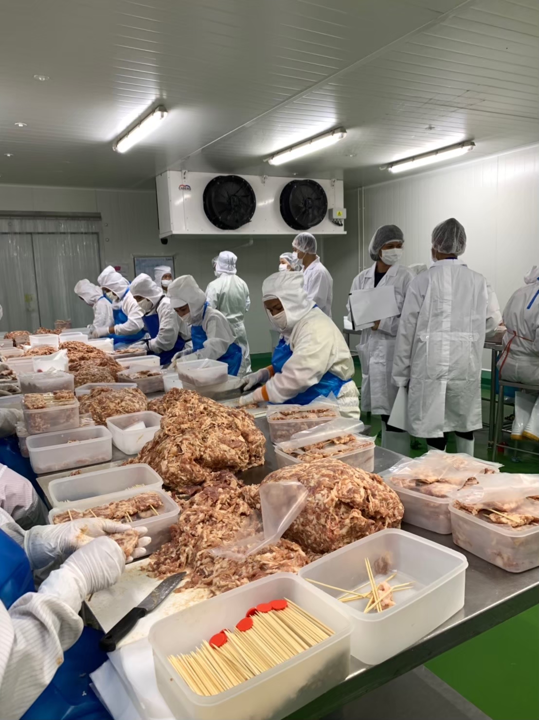 �������ٻ�駹�ʴ